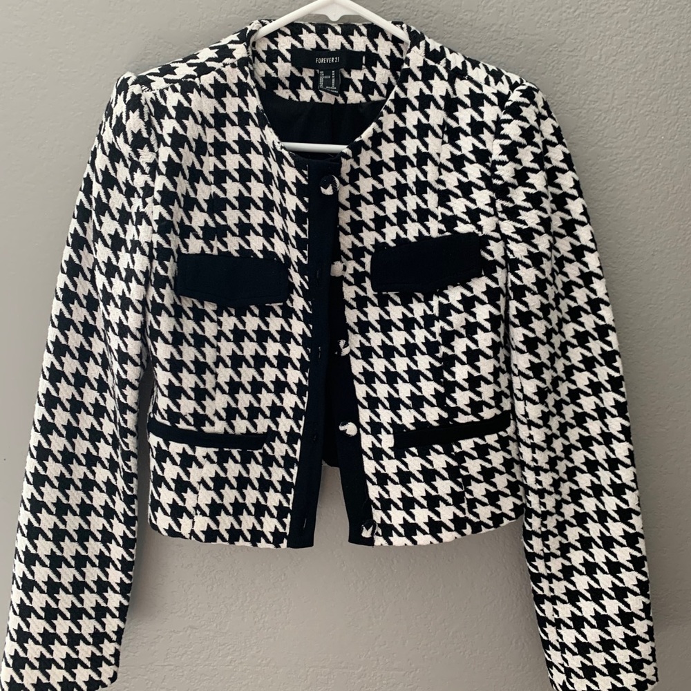 Houndstooth blazer